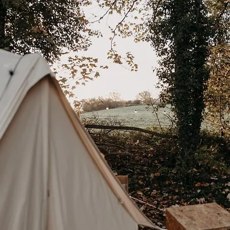 Hotel Domaine De Cherimont - Logement Insolite En Groupe *