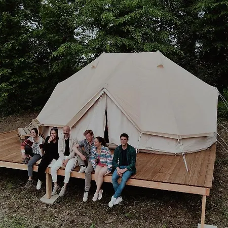 Domaine De Cherimont - Logement Insolite En Groupe